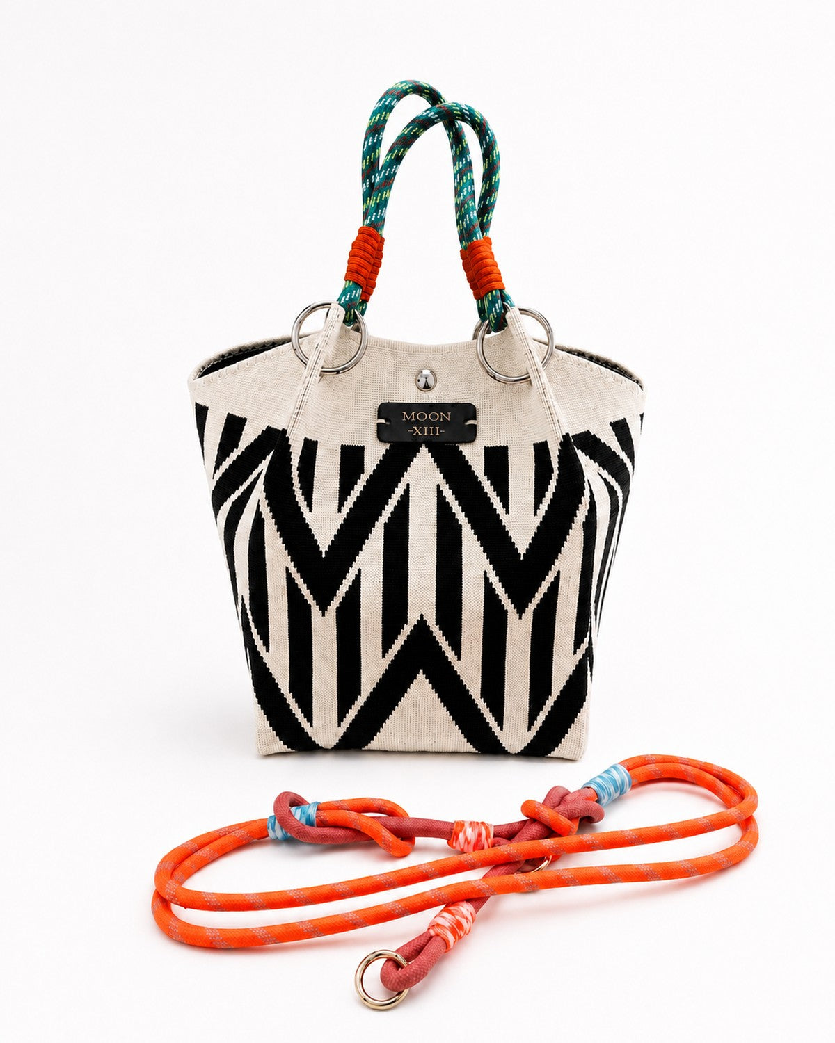 Bolso balde estilo coreano Moon XIII — packshot con bandolera