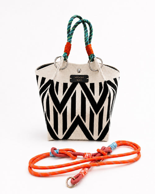 Bolso balde estilo coreano Moon XIII — packshot con bandolera