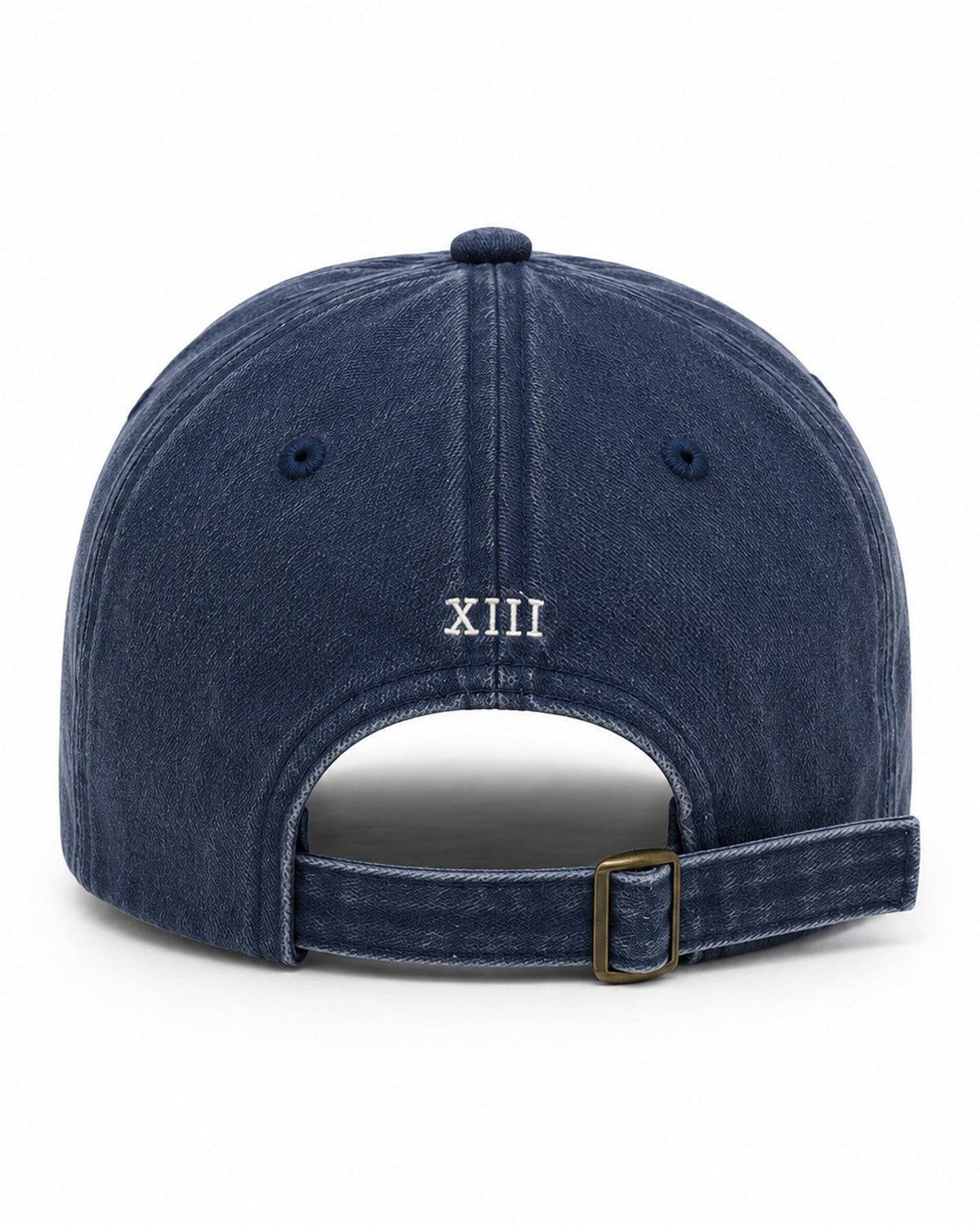 Gorra Hamptons Navy — trasera con numeral XIII